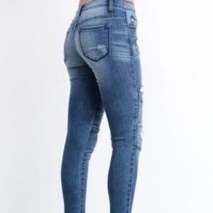 Kancan Women's Medium Wash scattered Distressed